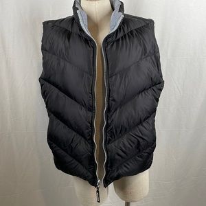 Woolrich reversible down vest medium